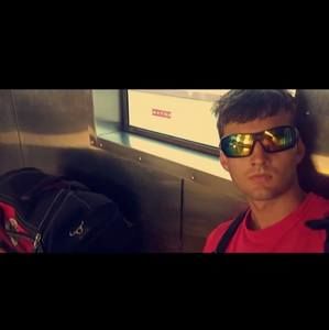 Meet your Posher, Jared